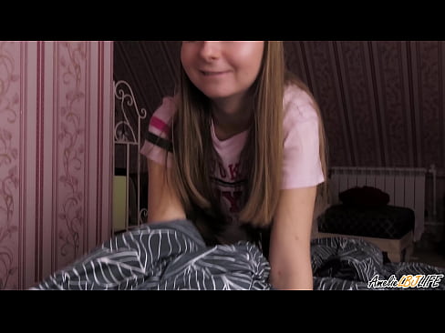 ❤️ Blondinka globoko sesa svojega prijatelja in dobi spermo v usta ☑ Slute na porno sl.myastro.top